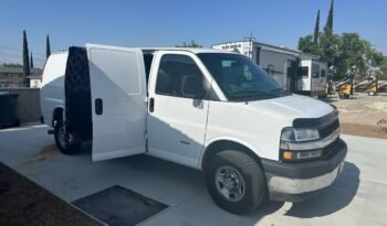 
										2018 Chevrolet Express Dura max diesel full									