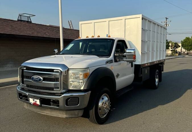 
								2011 Ford F-550 Super duty full									