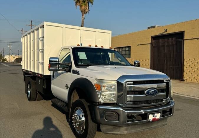 
								2011 Ford F-550 Super duty full									