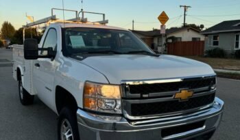 
										2013 Chevrolet Silverado 2500 full									