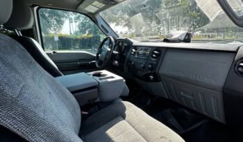 
										2015 Ford F-550 full									