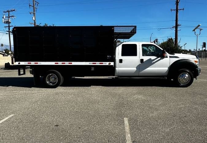 
								2012 Ford F-550 Super Duty full									