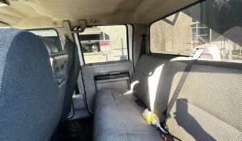 
										2009 Ford F550 Super Duty full									