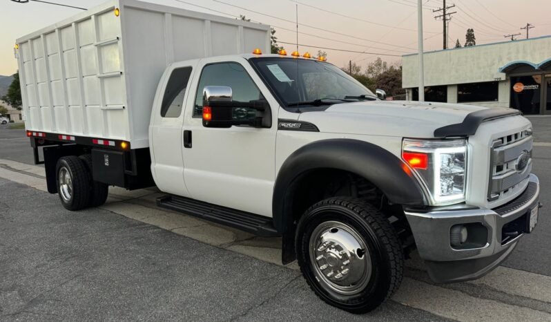 
								2015 Ford F550 Super Duty full									