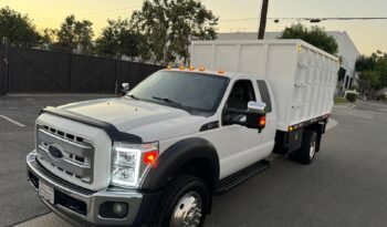 
										2015 Ford F550 Super Duty full									