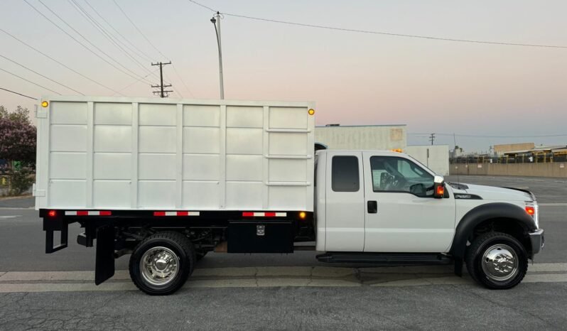 
								2015 Ford F550 Super Duty full									