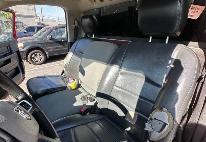 
								2011 Dodge Ram 4500 6.7 full									