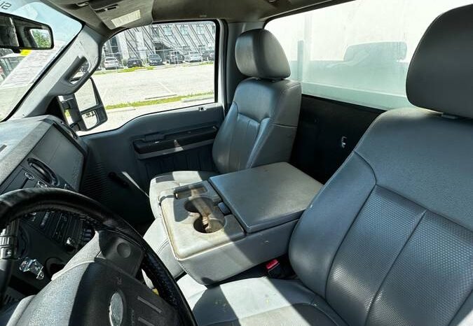 
								2011 Ford F-350 Super Duty 6.2 full									