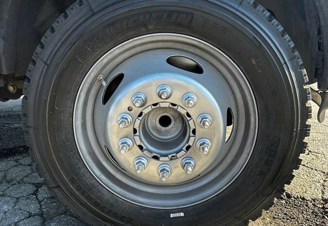 
								2011 Dodge Ram 4500 6.7 full									