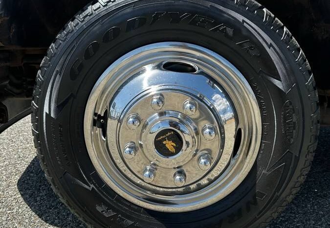 
								2011 Ford F-350 Super Duty 6.2 full									