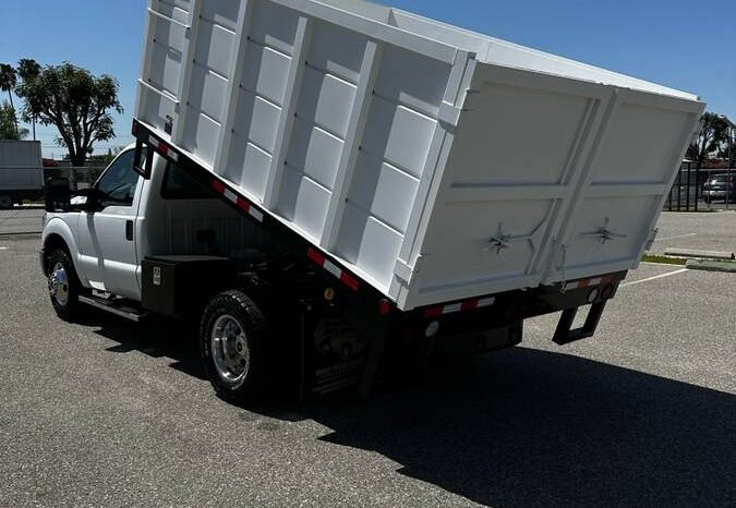 
								2011 Ford F-350 Super Duty 6.2 full									