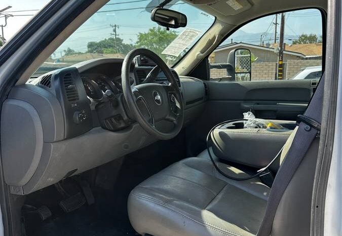 
								2009 Chevrolet silverado 6.0 Gas V8 full									