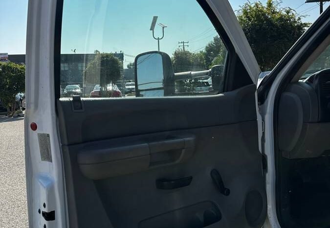 
								2009 Chevrolet silverado 6.0 Gas V8 full									