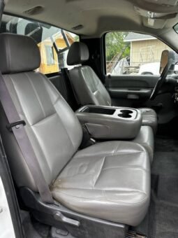 
										2009 Chevrolet silverado 3500 6.0 full									