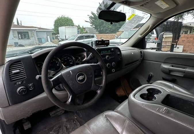 
								2009 Chevrolet silverado 3500 6.0 full									