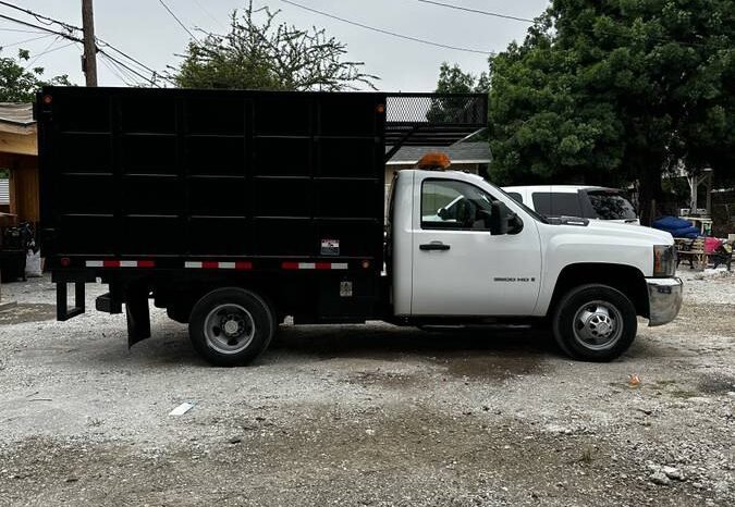 
								2009 Chevrolet silverado 3500 6.0 full									
