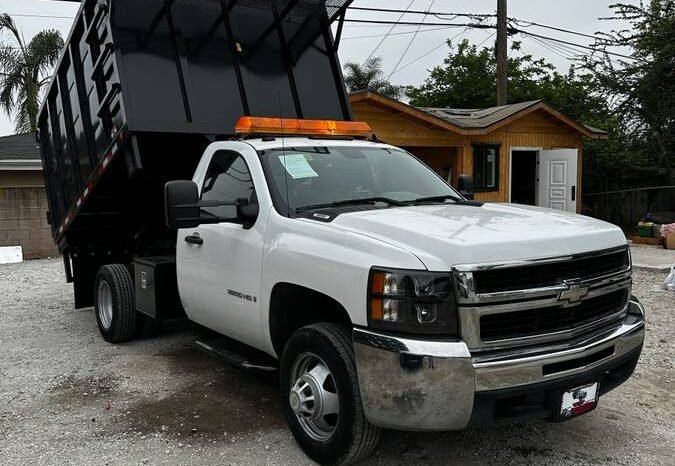 
								2009 Chevrolet silverado 3500 6.0 full									
