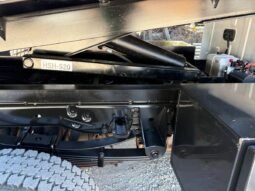 
										2009 Ford F-550 Super Duty 6.8 V10 gas full									