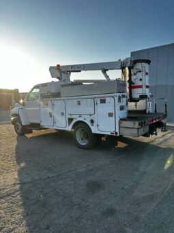 
										2005 Chevrolet C4500 8.1 V8 gas bucket tuck full									