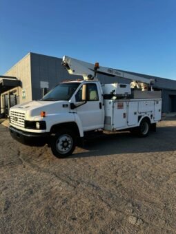 
										2005 Chevrolet C4500 8.1 V8 gas bucket tuck full									