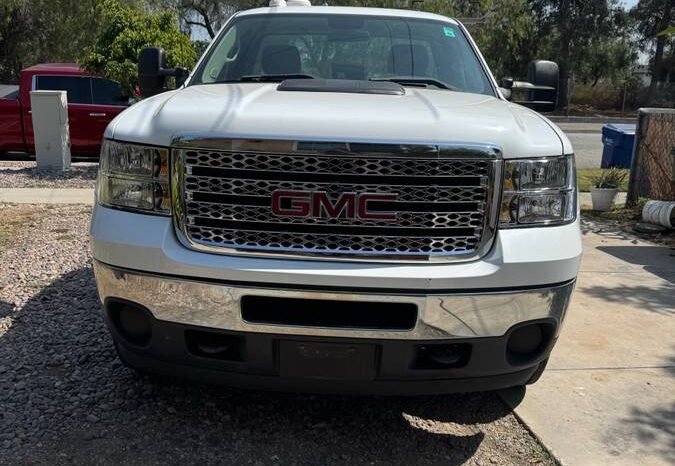 
								2012 GMC sierra 2500 HD 6.0 V8 – $11,800 (West Covina) full									