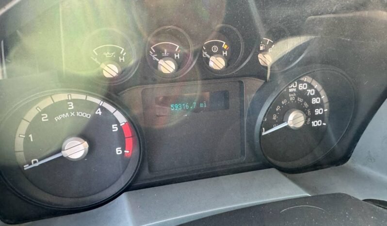 
								2012 Ford F-450 Super Duty 6.8 v10 full									