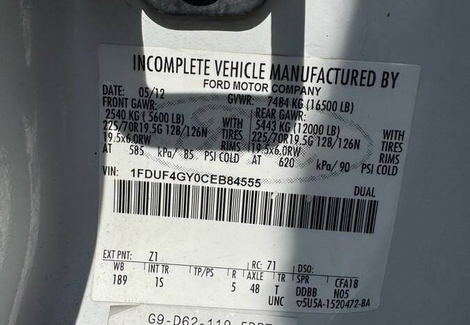 
								2012 Ford F-450 Super Duty 6.8 v10 full									