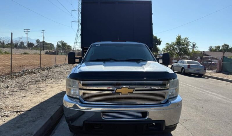 
								2012 Chevrolet Silverado 3500 6.0 V8 full									