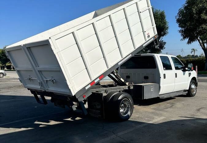 
								2008 Ford F-350 XLT Super duty 6.8 full									