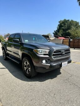 2017 Toyota tacoma SR5