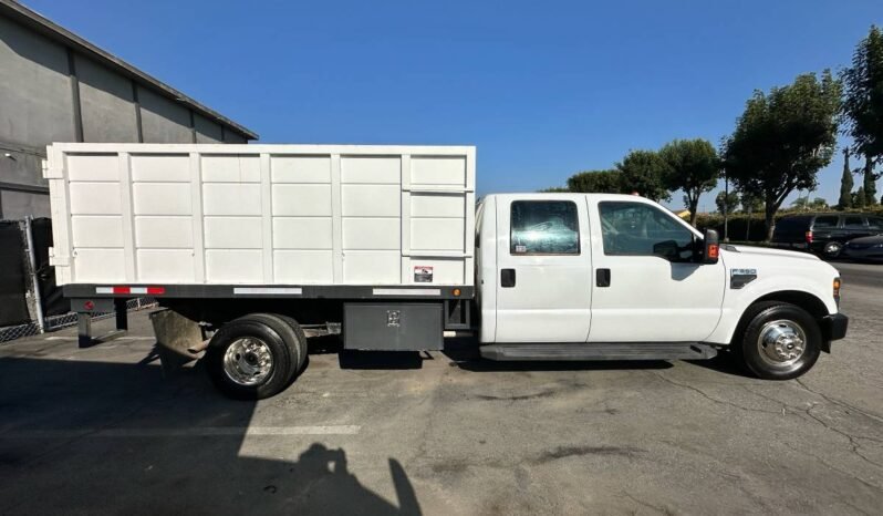 
								2008 Ford F-350 XLT Super duty 6.8 full									