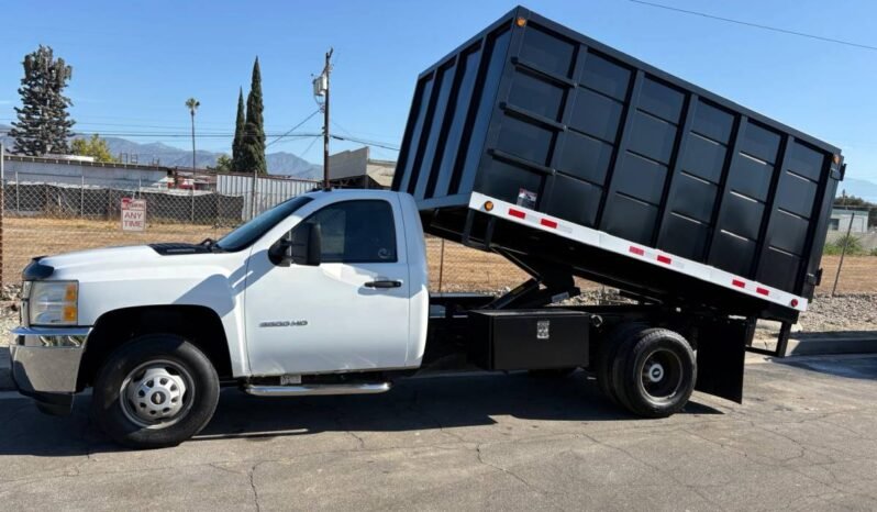 
								2012 Chevrolet Silverado 3500 6.0 V8 full									