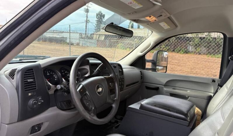 
								2012 Cheverolet Silverado 2500 6.0 full									