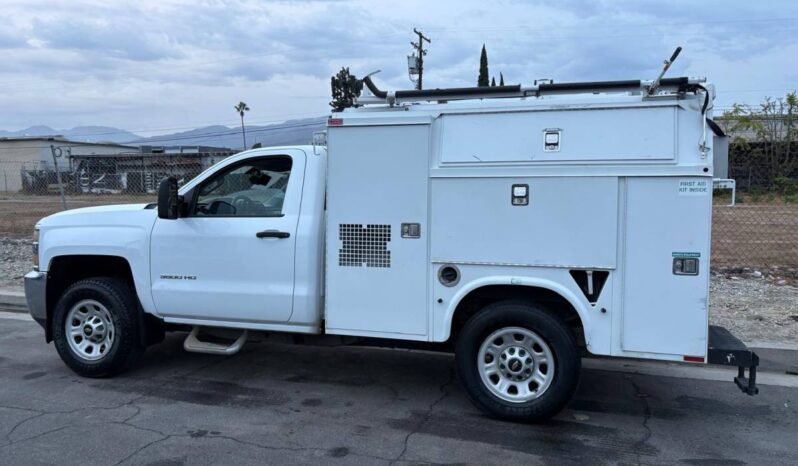 
								2015 Chevrolet Silverado 3500 6.0 full									