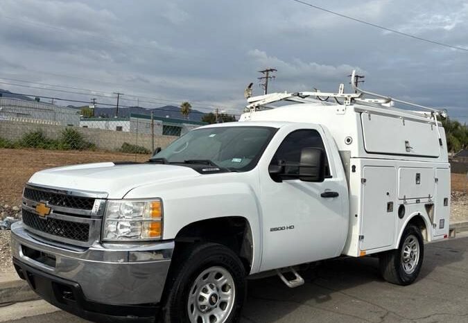 
								2012 Cheverolet Silverado 2500 6.0 full									