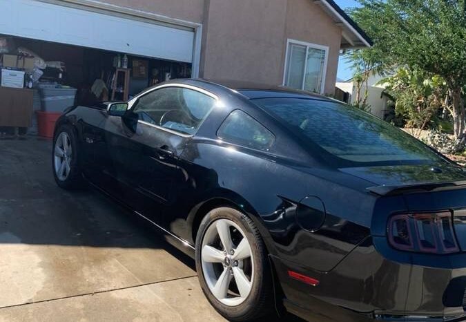 
								2014 Ford Mustang 5.0 V8 full									