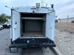 
										2015 Chevrolet Silverado 3500 6.0 full									