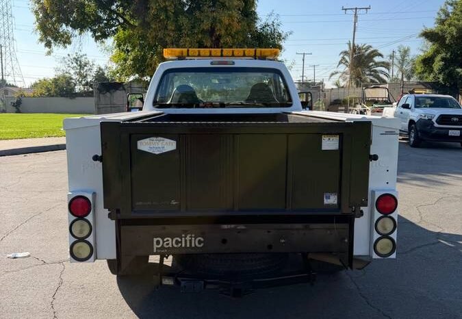 
								2010 Ford F-350 Super Duty 6.8L V10 full									