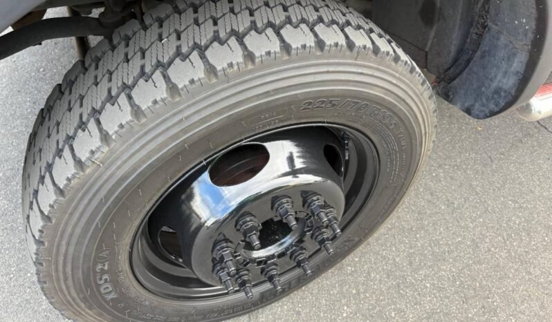 
								2011 Ram 4500 6.7 V6 Diesel full									