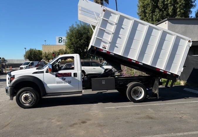 
								2016 Ford F-550 Super Duty 6.8 V10 full									