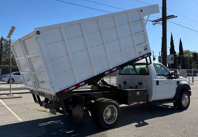 
								2008 Ford F450 6.8 V10 gas full									