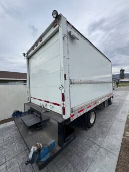 2014 Isuzu npr HD disele box truck