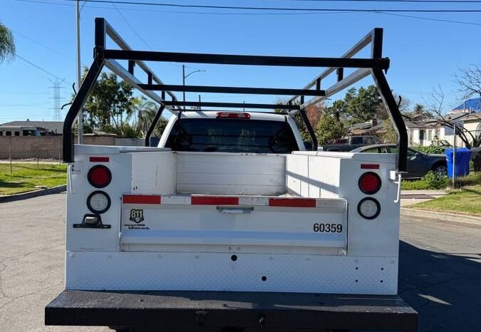 
								2017 Chevrolet Silverado 2500HD – $19,900 (Covina) full									