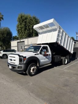 
										2016 Ford F-550 Super Duty 6.8 V10 full									