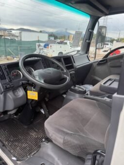 
										2014 Isuzu npr HD disele box truck full									