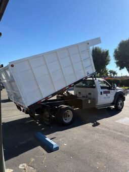 
										2016 Ford F-550 Super Duty 6.8 V10 full									