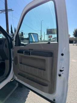 
										2008 Ford F450 6.8 V10 gas full									