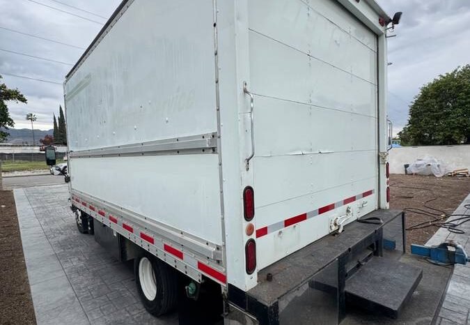 
								2014 Isuzu npr HD disele box truck full									