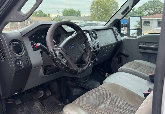 
								2011 Ram 4500 6.7 V6 Diesel full									