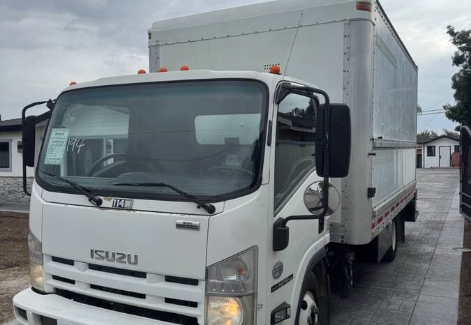 
								2014 Isuzu npr HD disele box truck full									